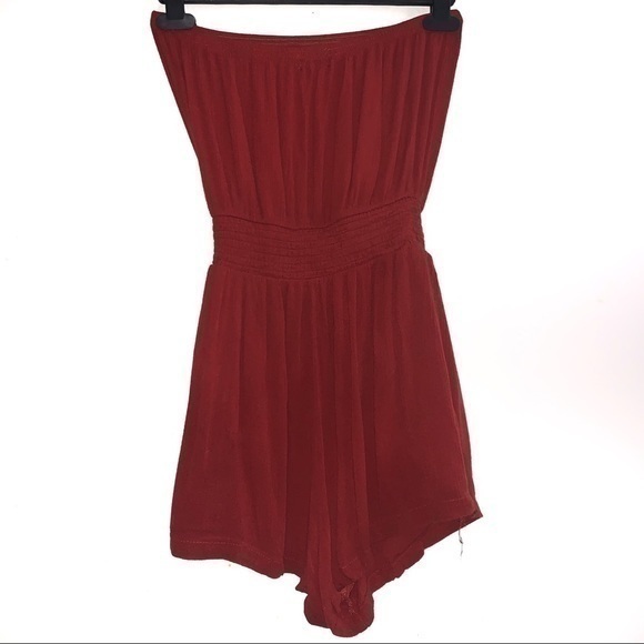 Forever 21 Smocked Strapless Romper - Picture 5 of 5